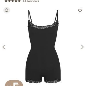 Skims fits everybody lace onesie size xs